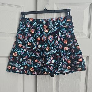 Donajo women's Floral Patterned tennis skort Skirt.  CONT R